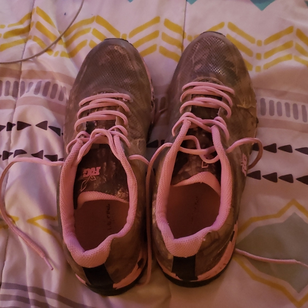 Realtree Girl Camo Sneakers